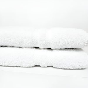 Juego De Toalla Y Toallón Alcoyana 600 Gramos En 100% Algodón Color Blanco Liso