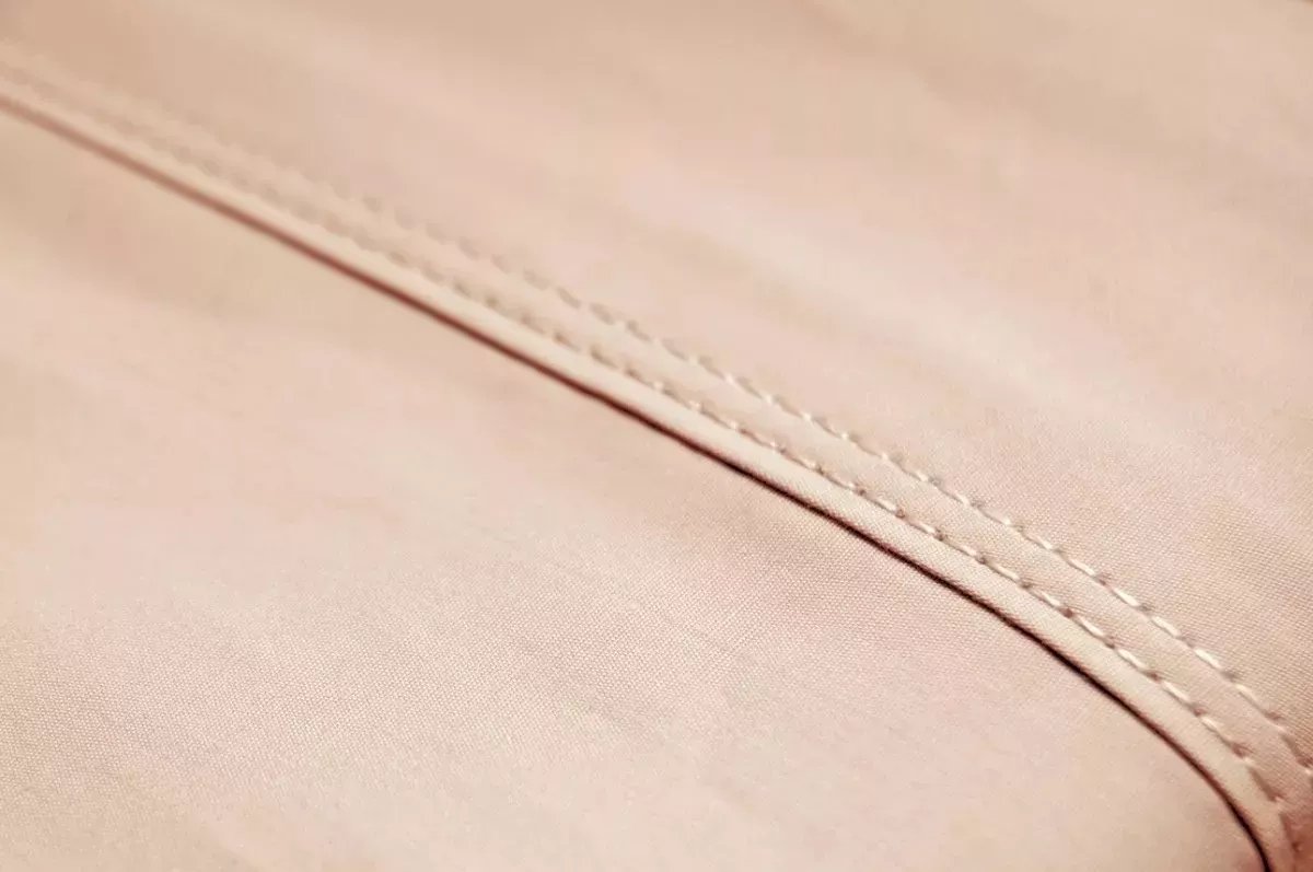 Juego Sabanas King Palette Lisa 300h 100% ALG. Ivory Pura - Imagen 9