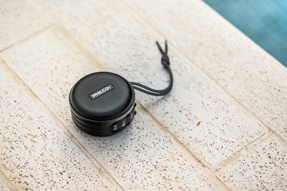 Parlante Portátil Philco Sph409 10w A Prueba De Agua Ip65 Negro - Imagen 7