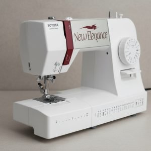 Máquina De Coser Toyota Erg017d 26 Diseños Blanca Blanco
