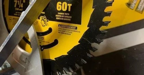 Disco De Sierra Dewalt Dwa171460 7-1/4 Pulgadas 60 Dientes Color Plateado - Imagen 3