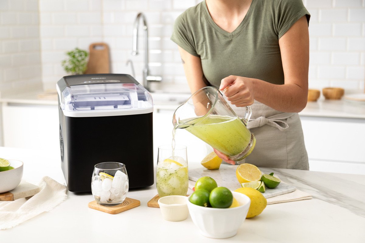 Fábrica De Hielo Philco Imb23php 2 Medidas Color Negro - Imagen 8