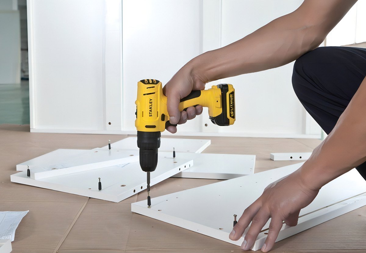 Taladro Percutor Atornillador Inalámbrico De 10mm Stanley Sch12s2k + Accesorio Con Maletín De Transporte Amarillo - Imagen 6