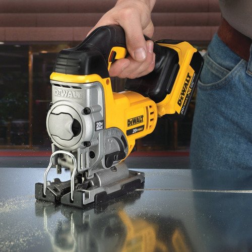 Sierra Caladora Dewalt 20 V Max Inalambrica Dcs331b - Imagen 5