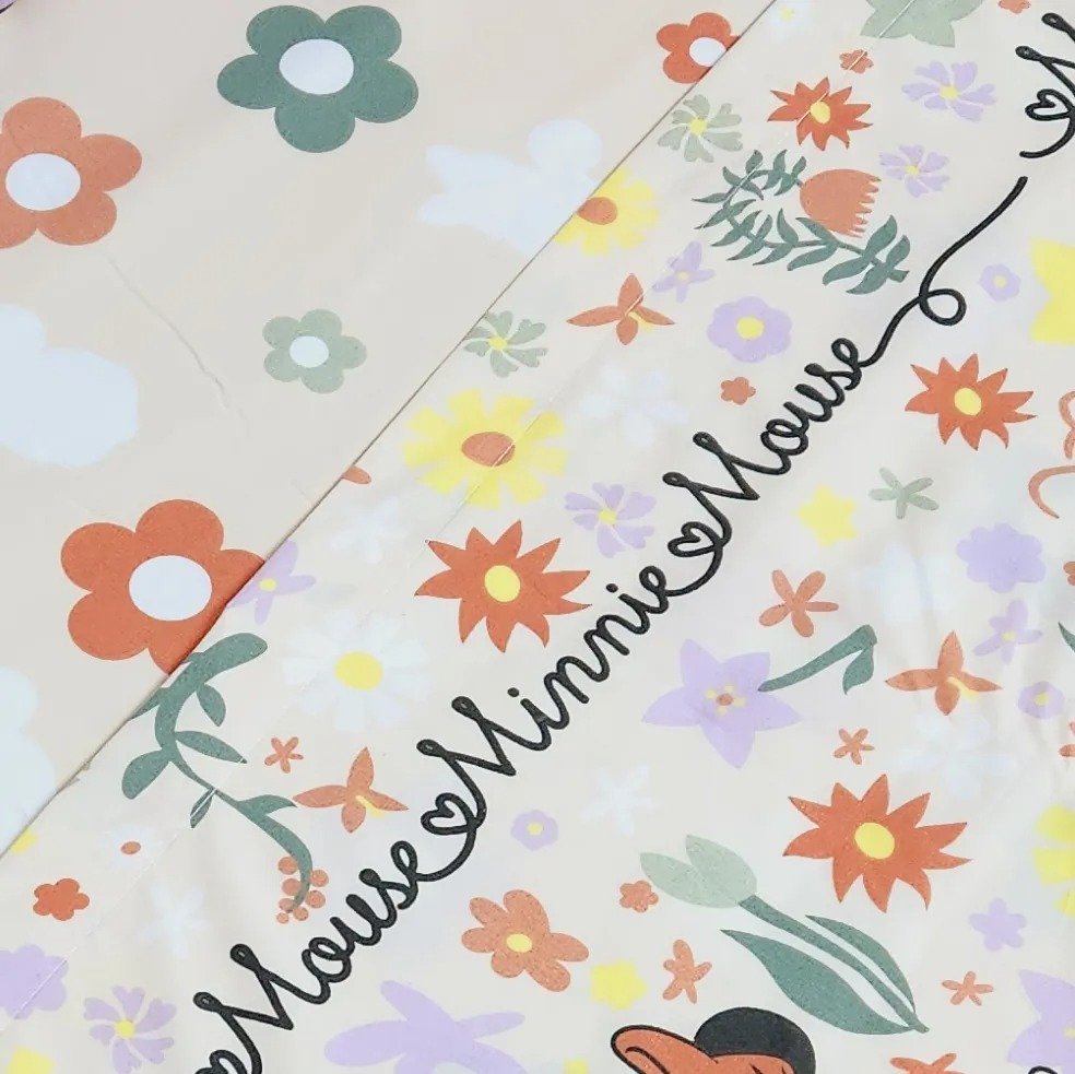 Juego De Sabanas Piñata 1 1/2 Minnie Ultra Soft Coral Claro Minnie - Imagen 3