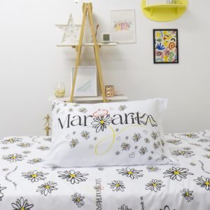 Juego Sábanas Piñata 1 1/2 Plaza Ultra Soft Hipoalergénicas Amarillo Margarita