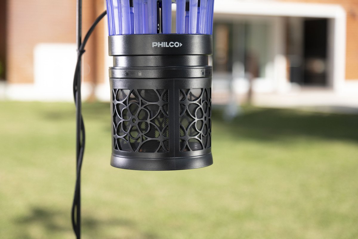 Atrapa Insectos Philco Phlr903gapi Uso Exterior Encendido Y Apagado Automático Negro - Imagen 7