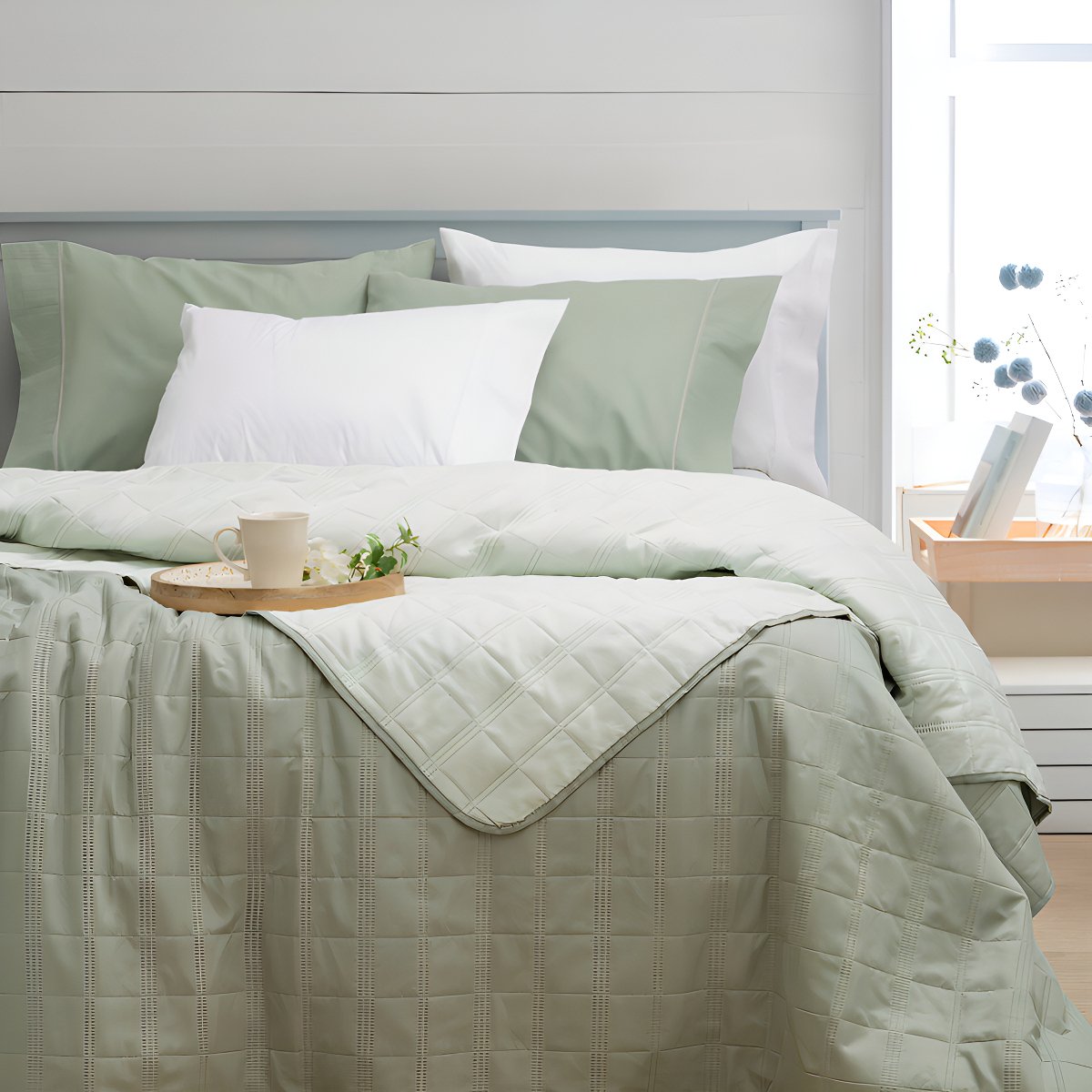 Cubrecama Twin Size Verano Bitono Micromatelaseado 170x240 Color Look | Salvia Lisa