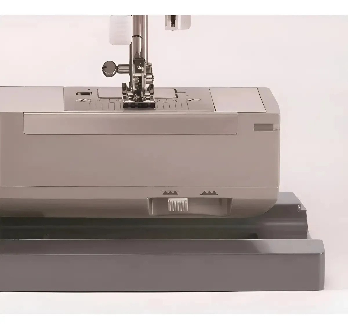 Máquina De Coser Recta Singer Facilita Pro 4423 Portable Color Gris - Imagen 6