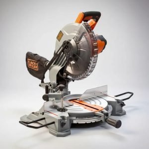 Ingleteadora Black+decker Bes7101800ms-ar 1800w 254mm