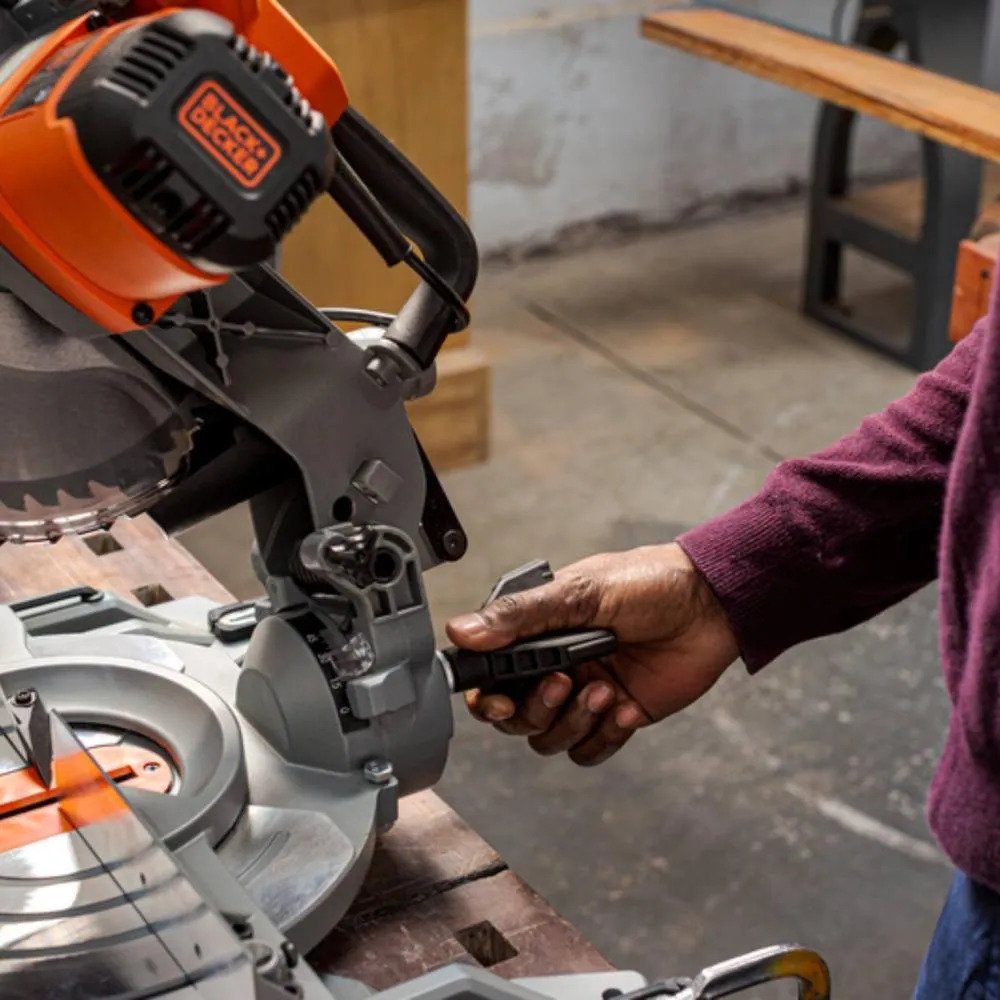 Sierra Ingletadora 254mm Black Decker Bes7101800ms-ar Squadria 1800w 220v - Imagen 5